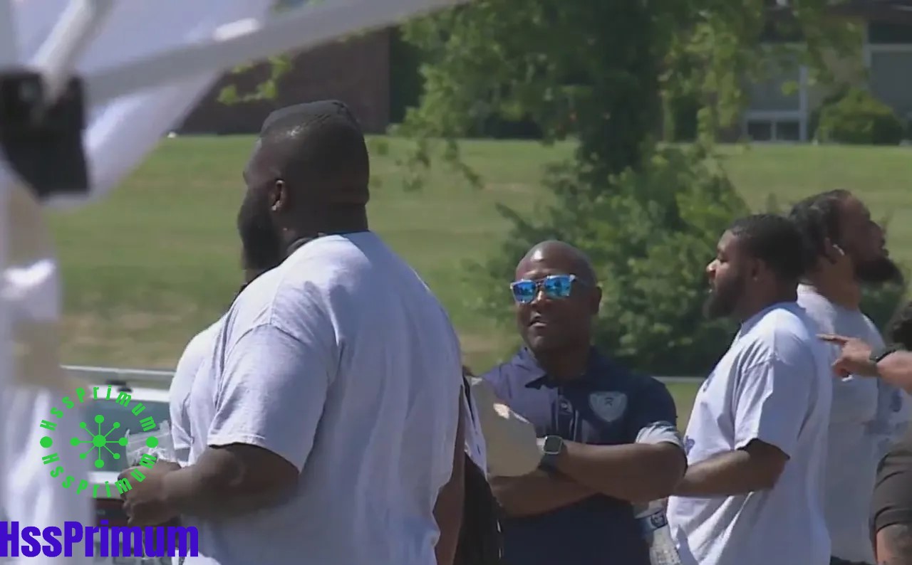 Jones Way Foundation hosts f-re-e football camp at McCluer North High School